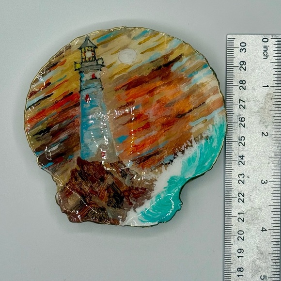 Handmade Lighthouse Scallop Shell Art – Coastal Decor - Picture 5 of 5